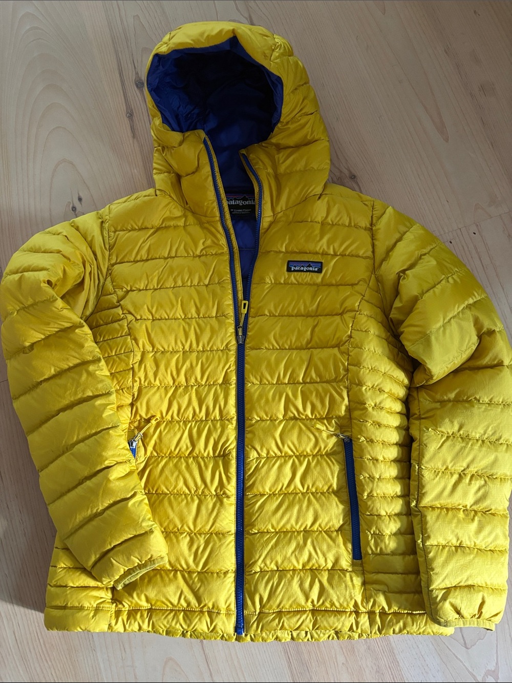 Patagonia womens Yellow Hooded Puffer Jacket